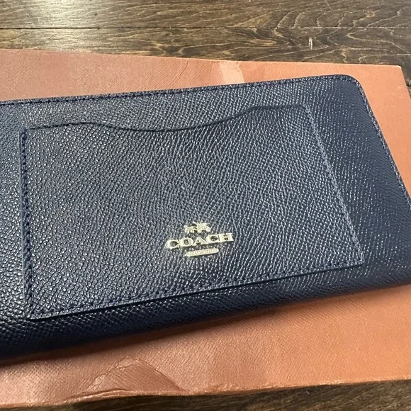 COACH F54007 cross grain leather accordion Zip Around Wallet Midnight blue Navy - Picture 2 of 10